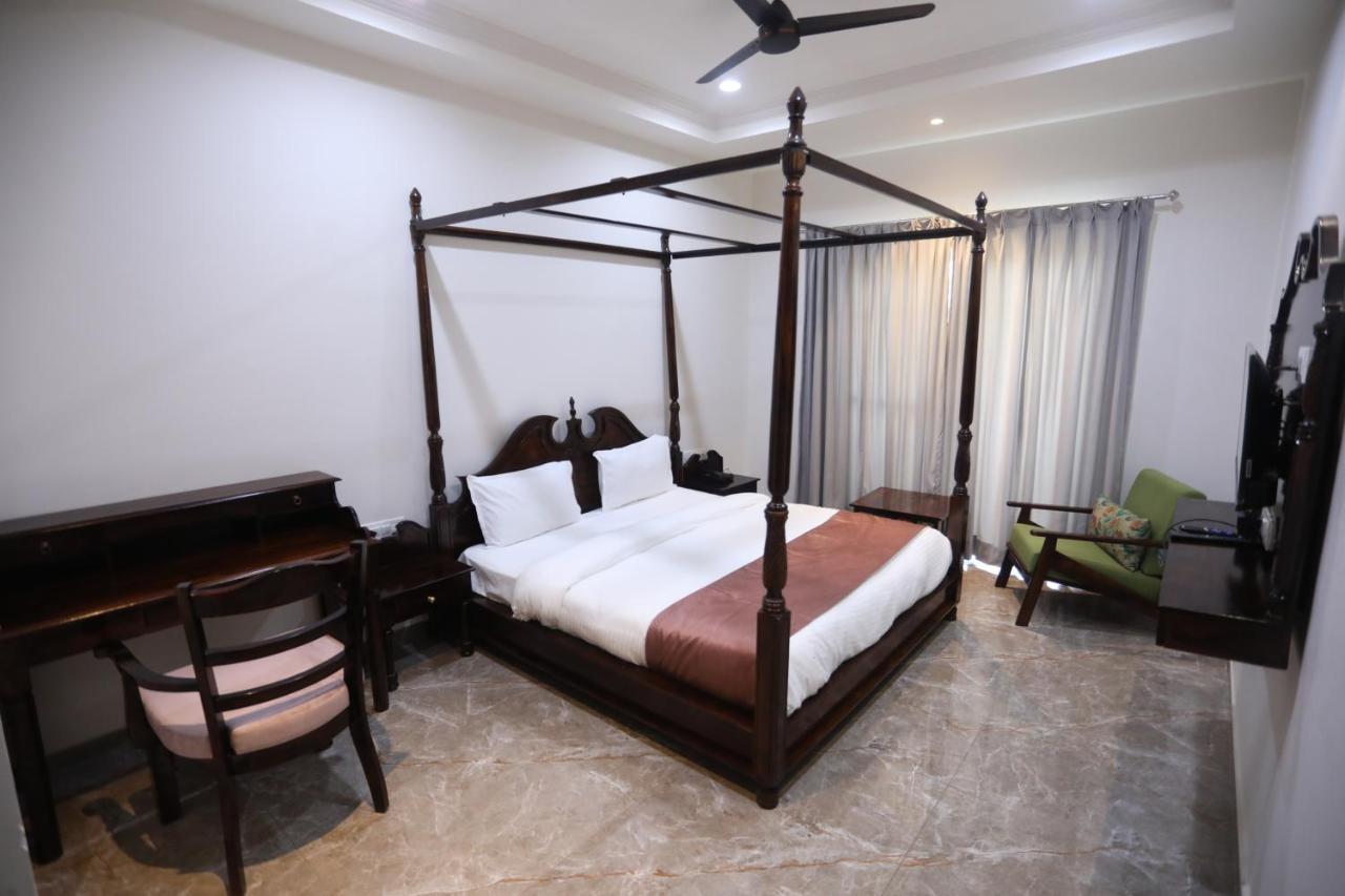 Chandan Kasturi Resort Dariāwad Exterior foto